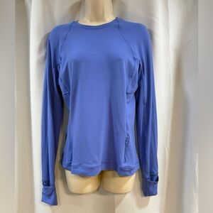 Lululemon long sleeved Blue Athletic Top size 8 excellent condition